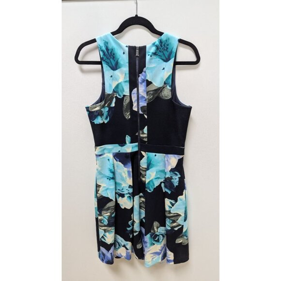 Vince Camuto Navy Blue Floral Flared Midi Dress - Picture 2 of 2